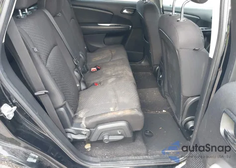 2014 Dodge Journey Sxt z USA, uszkodzony, nr VIN 3C4PDDBGXET167920